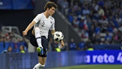Pavard en a marre de son surnom