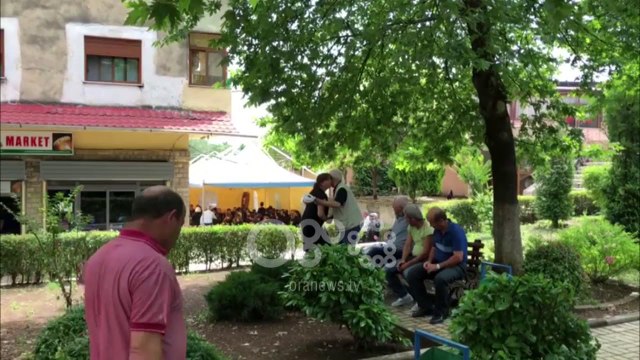 Ora News - Vrasja për xhelozi, familjarët: Nuk ishim në dijeni që kishin konflikte