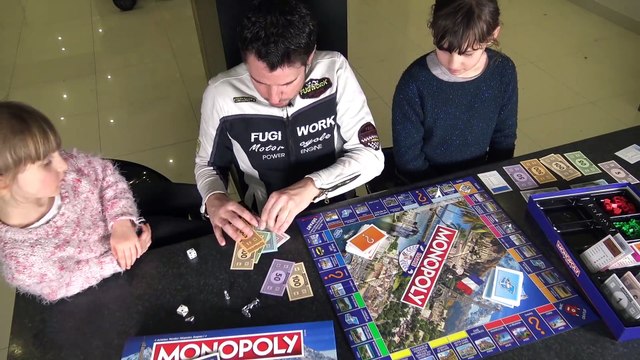 JEU • KALYS ACHÈTE LA TOUR EIFFEL ! Monopoly France Edition Speciale - Studio Bubble Tea