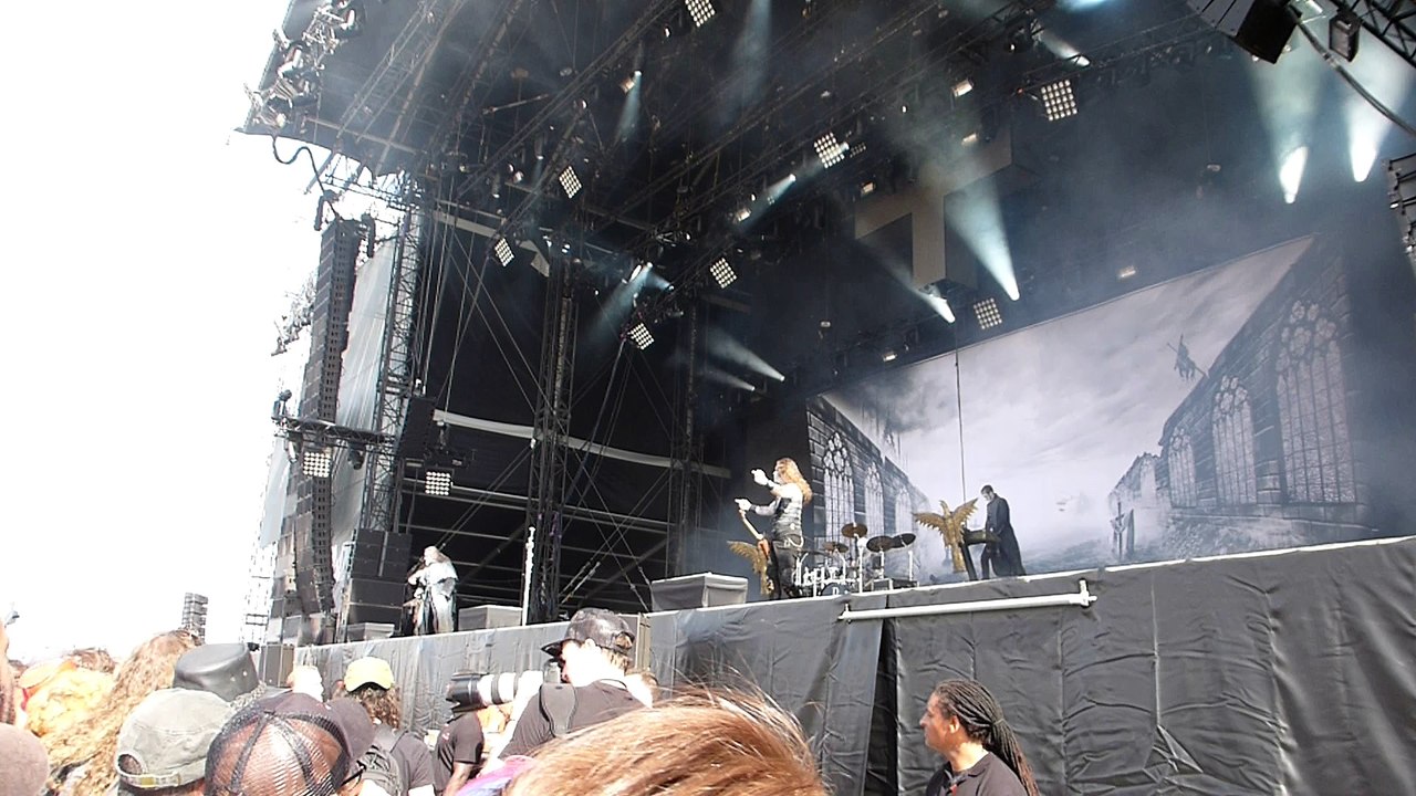 Powerwolf - Demon's are a girl's best friend @Download Festival FR 18