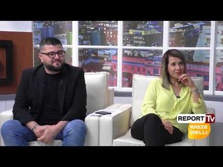 Report TV - Çifti i gazetarëve, qëllon shpesh që për gjërat  e punës flasim dhe në krevat