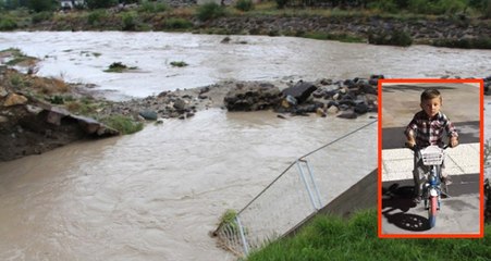Annesinin Elinden Kayarak Sel Sularına Kapılan Rüzgar'ı Arama Çalışmaları Sürüyor
