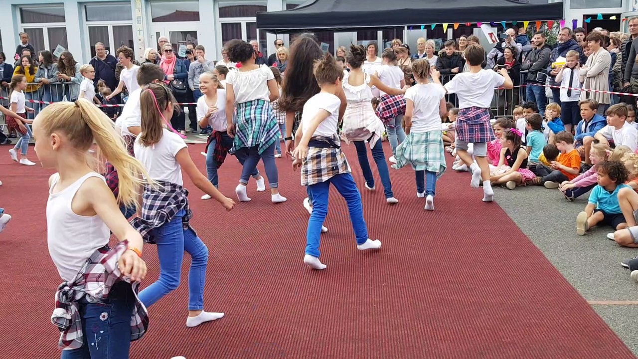 danse de kermesse Antoine