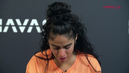 VERSUS JESSIE REYEZ
