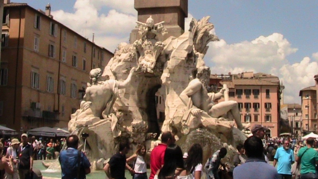 Piazza Navona, with its amazing folk tales - Rome Holidays