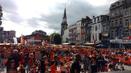 Ambiance à Verviers lors du but de Mertens