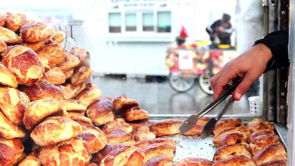 Turkish Airlines  Epic Street Food – Fish & Bread