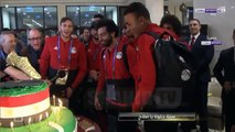 لاعبوا المنتخب المصري يفاجئون محمد صلاح ويحتفلون بعيد ميلاده من روسيا_HD