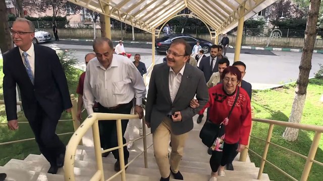 Başbakan Yardımcısı Çavuşoğlu: 'Türkiye'nin geldiği noktayı hala göremeyen insanlar var' - BURSA