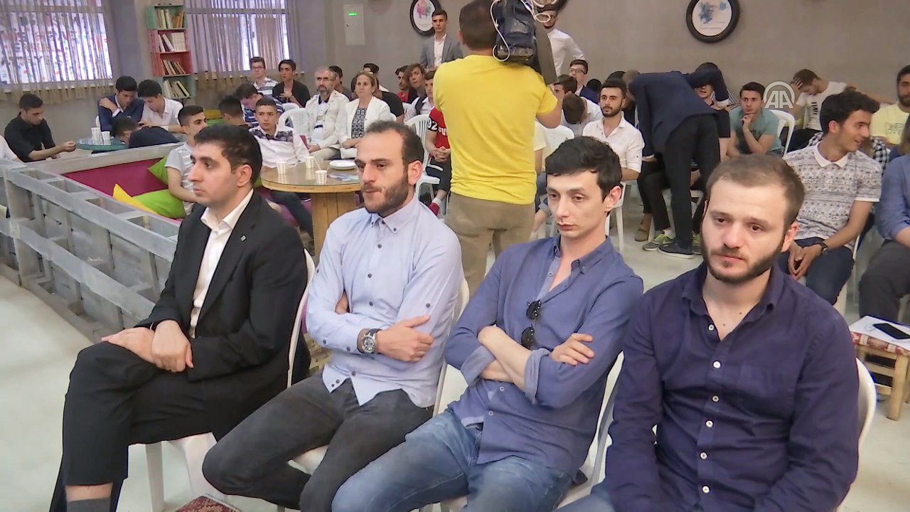 Bakan Kaya: '15 Temmuz gecesi siz bu ülkenin istikbaline sahip çıktınız' - İSTANBUL