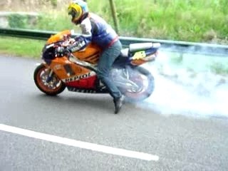 BURN 900 CBR