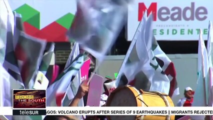 Mexican Presidential Candidates Cash-in On World Cup Fever