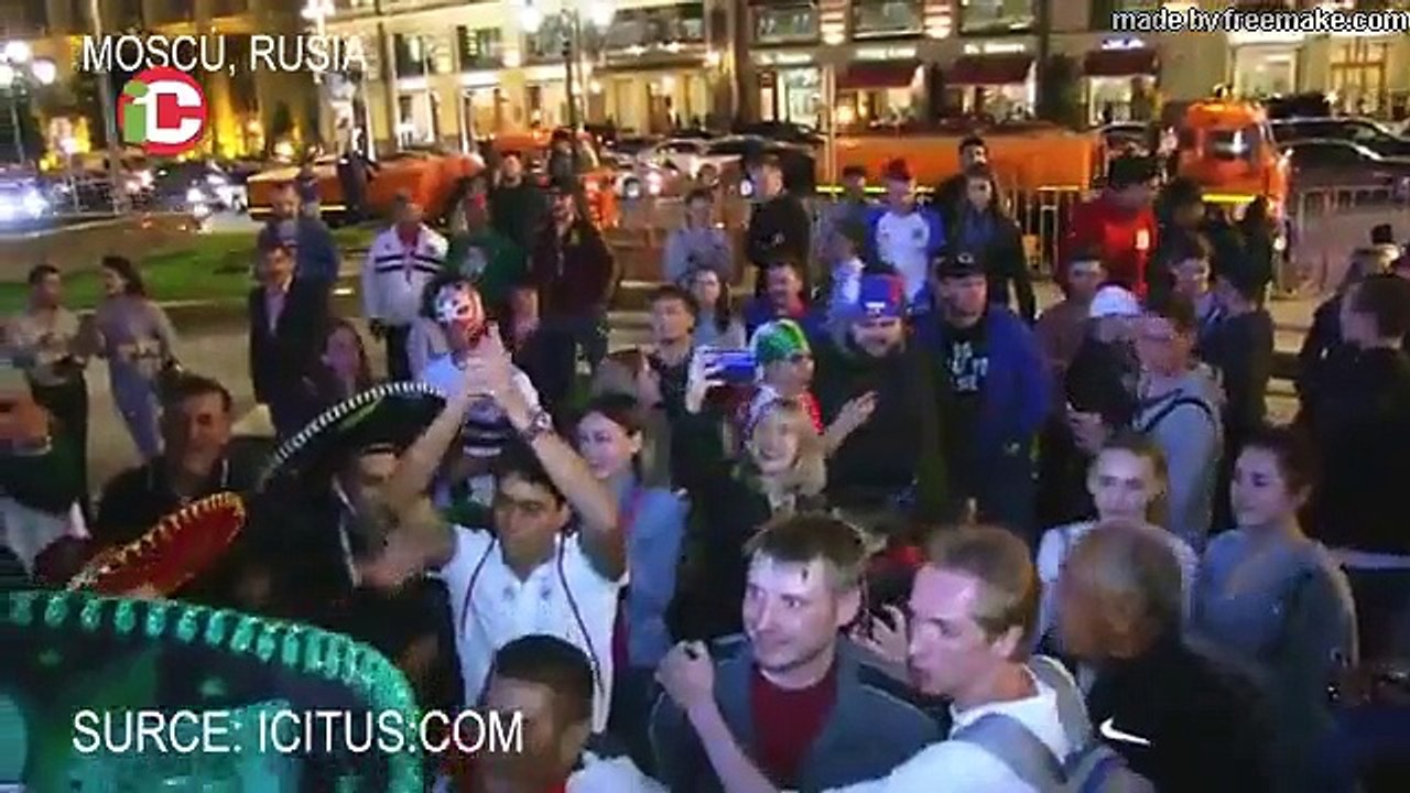 Toman Mariachis la Plaza Roja y sorprenden a los rusos