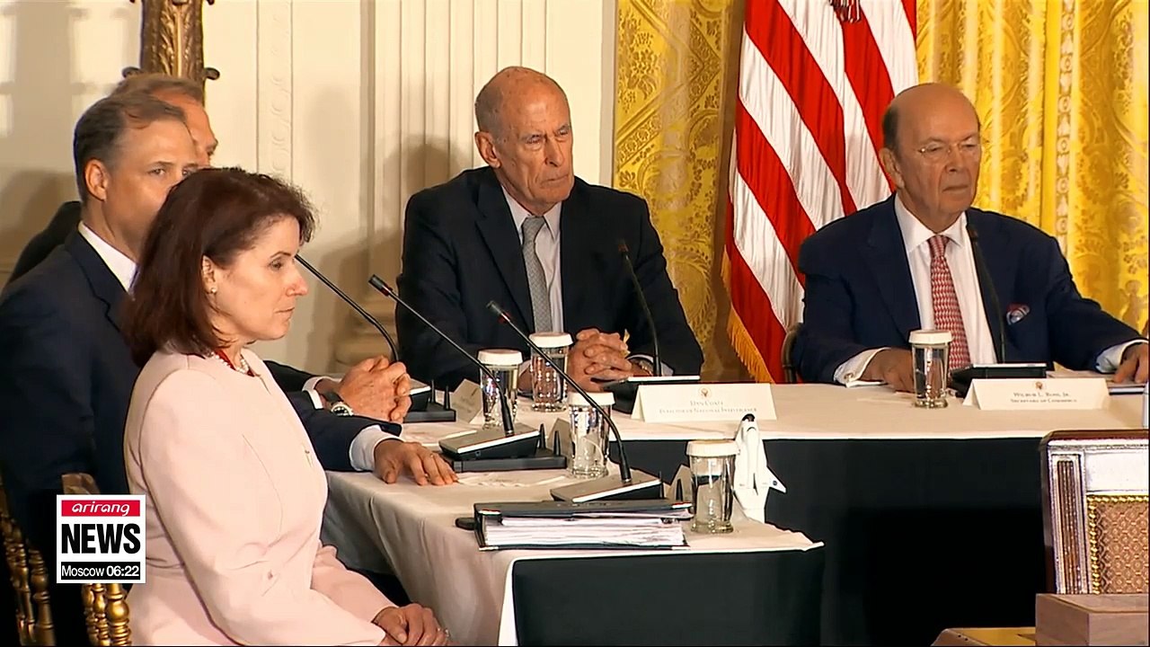 Trump blames Democrats for "horrible" U.S. immigration laws