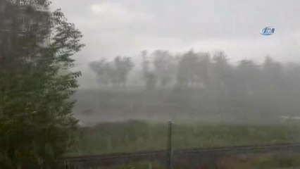 Aşkale'de Sağanak Yağış ve Dolu