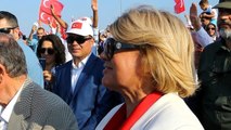 AK Parti Mitingine Katılan Tansu Çiller'e Seçim Tahmini Soruldu: Kafalar Karışık