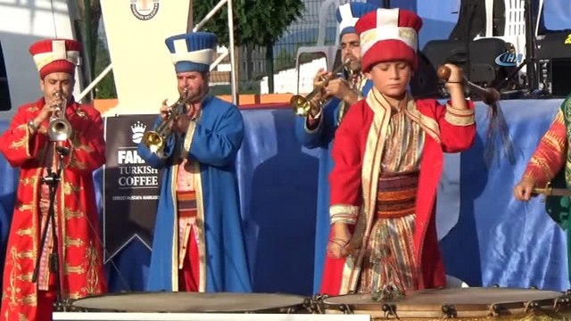 Bursa'da “Büyük Buluşma Bayramlaşma ve Mezunlar Günü” programı