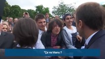 Emmanuel Macron recadre un adolescent