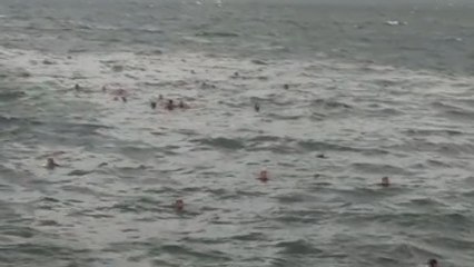 Elevan a 94 los desaparecidos tras un naufragio en la isla indonesia de Sumatra