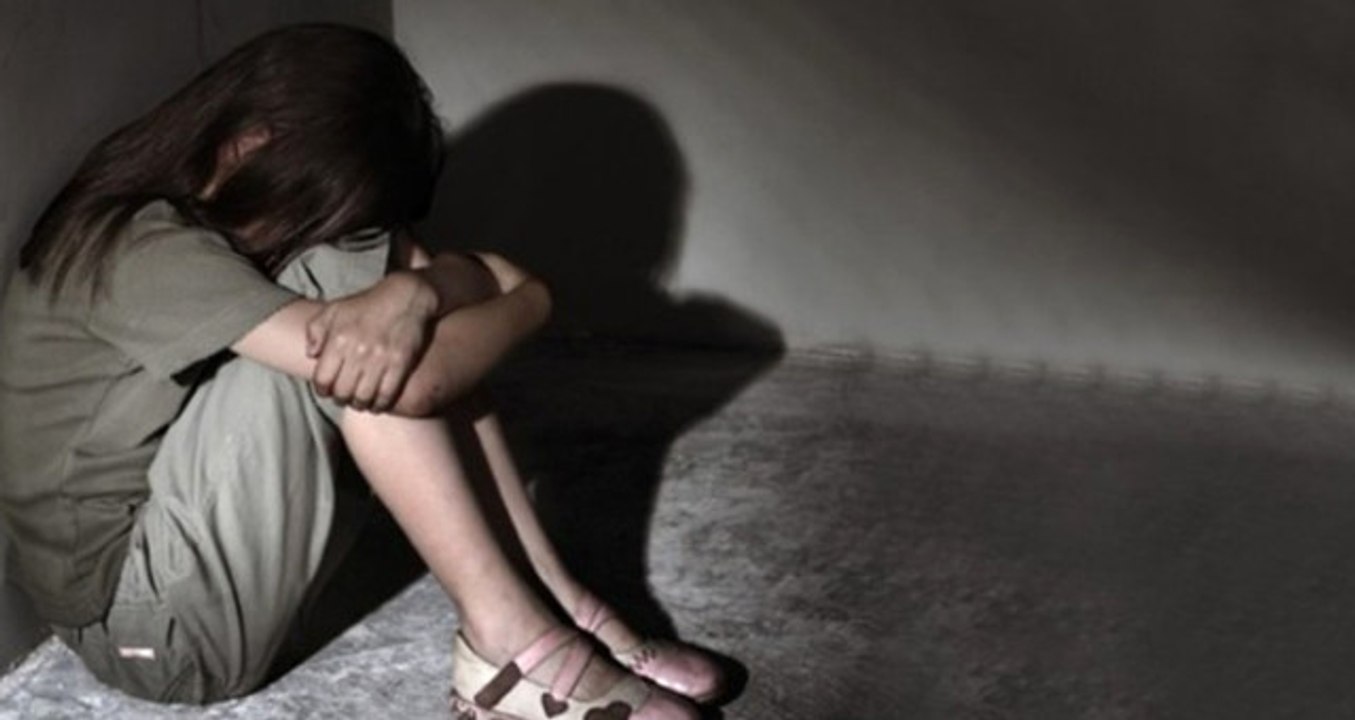 Tecavüze Uğrayan Kız, 12 Yıl Sonra Polis Olup Tecavüzcüsünü Yakalamayı Başardı