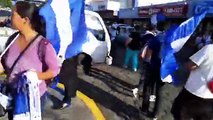 Autoconvocados conmemoran los dos meses del movimiento #SOSNicaragua con un plantón en el lugar donde todo inició el 18 de abril: en Camino de Oriente.