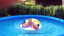 Faire des vagues dans sa piscine avec une bouée