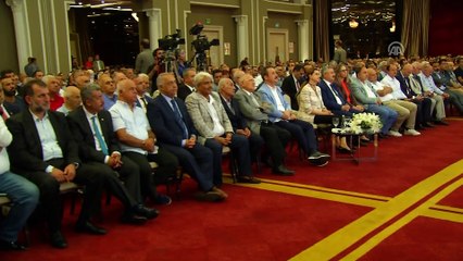 Başbakan Yıldırım: '(Suriyeliler) Biz de onların dönüşünü kolaylaştırmak için çalışıyoruz' - İZMİR