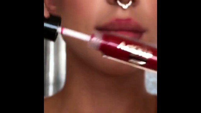 (maquillaje labios oscuros tutorial)