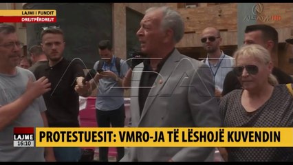 Protestë simbolike para Kuvendit kundër Marrëveshjes për emrin