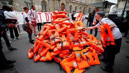 Immigration et asile : un projet de loi durci devant le sénat