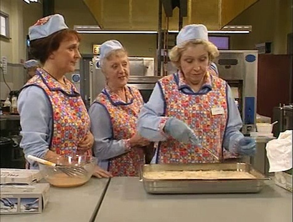 Dinnerladies S02E08