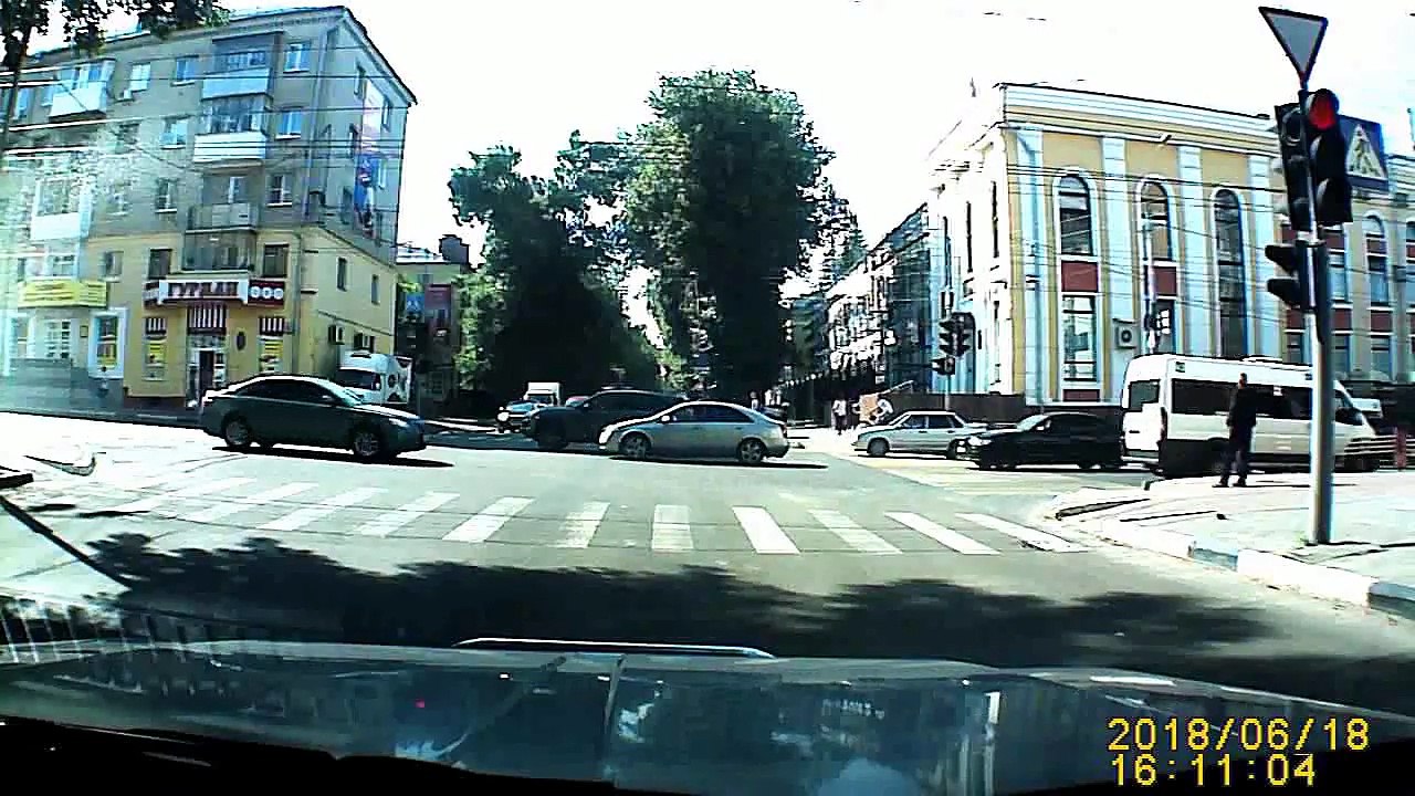 Au feu les pompiers, j'ai la maison qui brûle