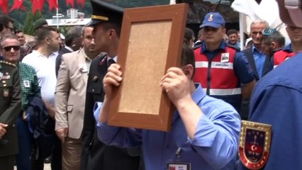 Şehit Uzman Çavuş Bahattin Baştan'ın naaşı son yolculuğuna uğurlandı