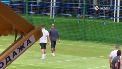 Blessé, Neymar quitte l'entrainement !