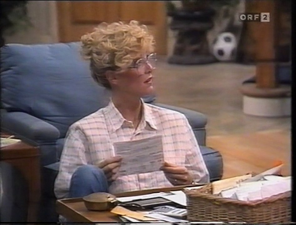 Unser lautes Heim  S01E06 - Mikes Madonna