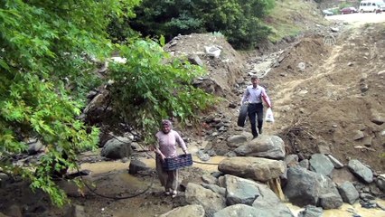 Sarıgöl'de köprü yıkıldı - MANİSA