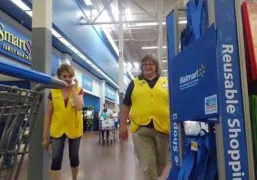 Man Discovers Snake Wrapped Around Walmart Shopping Cart