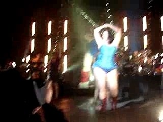 Mika Londres 2/12 Big Girl