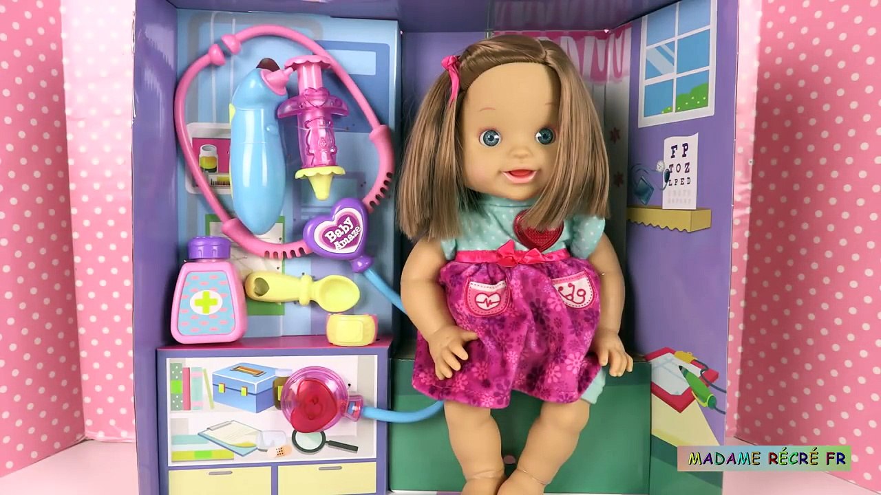Poupon Malade Interactif avec Accessoires Docteur