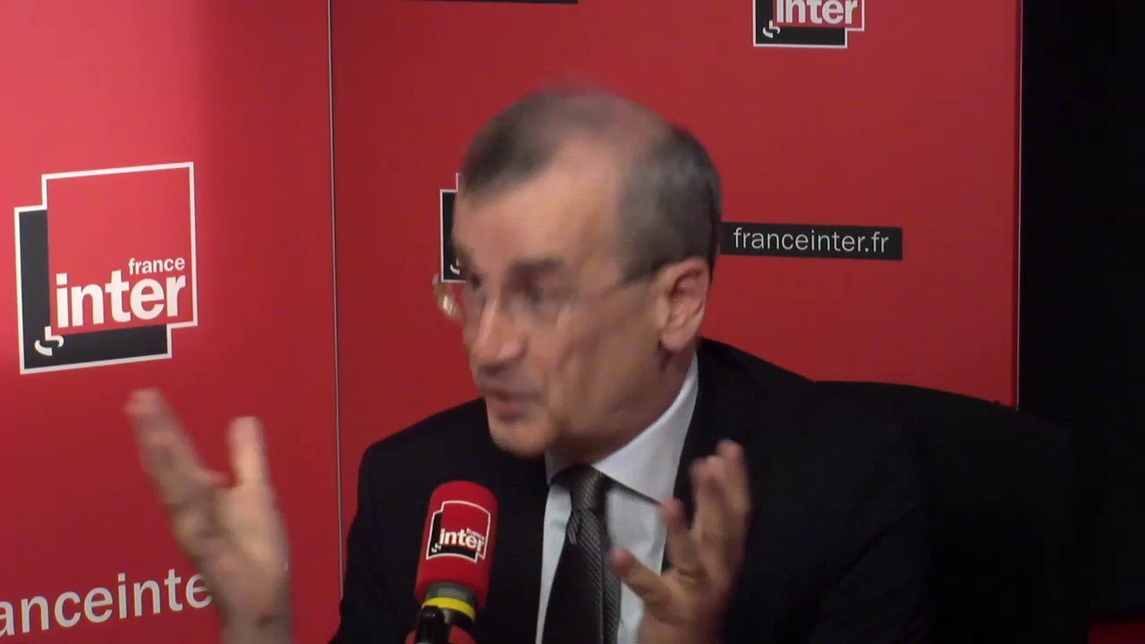 François Villeroy de Galhau : "Le service public a longtemps été un atout de la France, aujourd'hui il coûte trop cher"