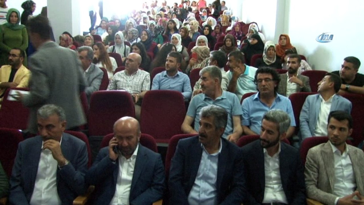 AK Parti Genel Başkan Yardımcısı Mehdi Eker: “Annelerimizin kaderi sadece ağlamak olmasın, evladı zorla dağa götürülmüş olmak olmasın”