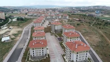 Emekliler Yeni Konutlarına Kavuştu