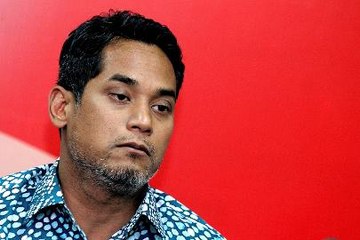 Khairy proposes two new Umno VP posts for women and Sabah