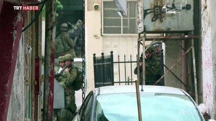 İsrail, Filistinli ailenin evini balyozla yıktı