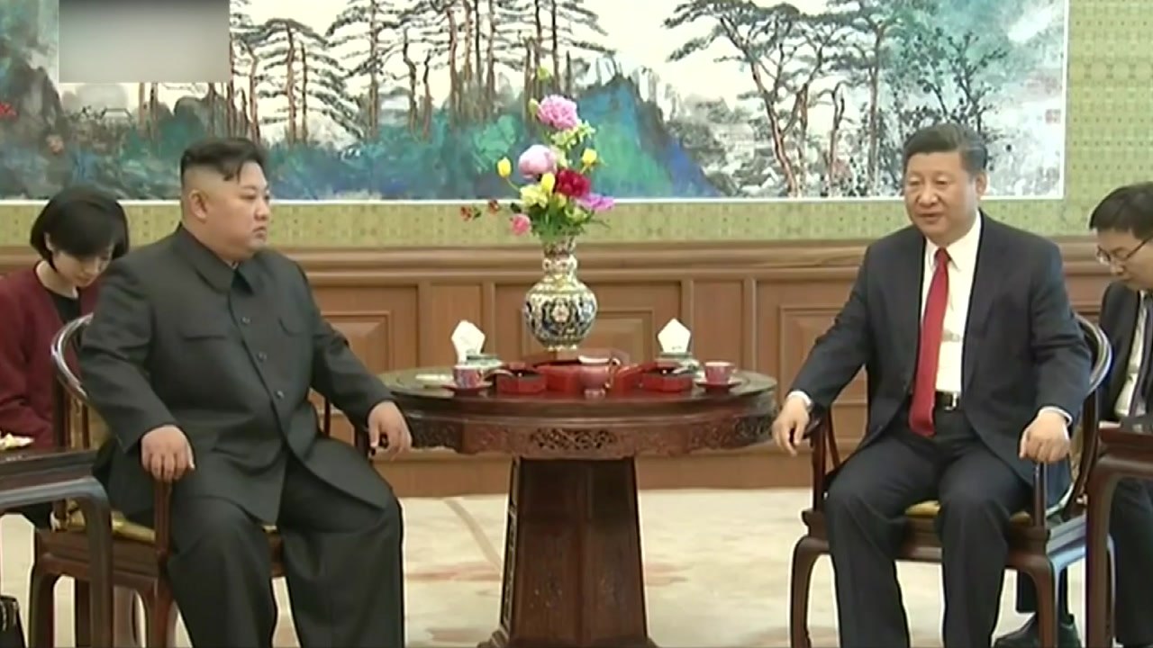 김정은, 이틀 연속 시진핑 만나 돈독한 관계 과시 / YTN