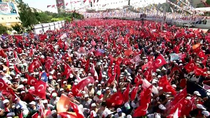Erdoğan, Türkçe-Kürtçe seçim şarkısına tempo tuttu - ŞANLIURFA