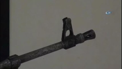 Van'da Metruk Bir Binada Silah ve Mühimmat Ele Geçirildi