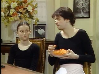 Kids in the Hall S01E01