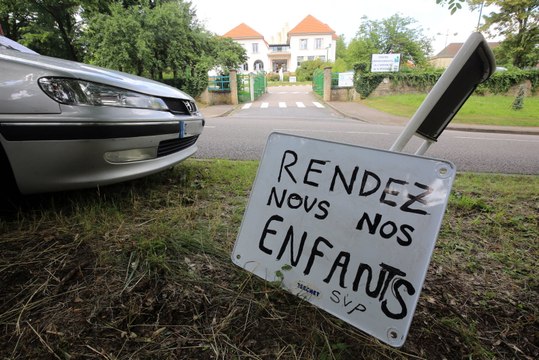 A Metz, des parents en grève de la faim pour leurs enfants