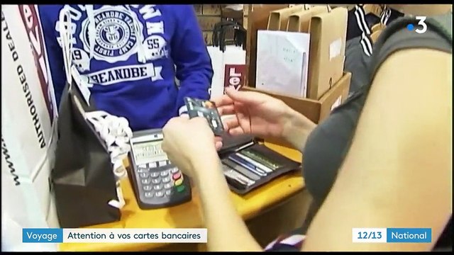 Vacances : attention aux frais bancaires à l'étranger